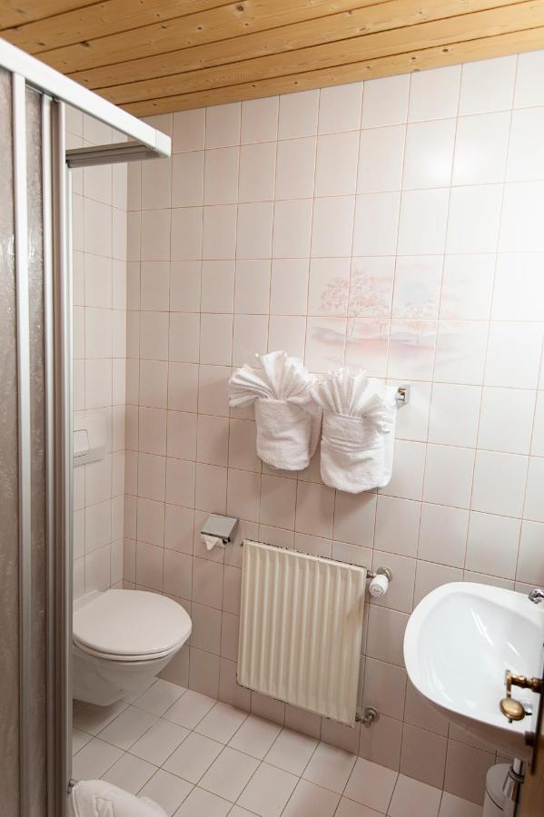 Pension Leuprecht Reutte Exteriör bild