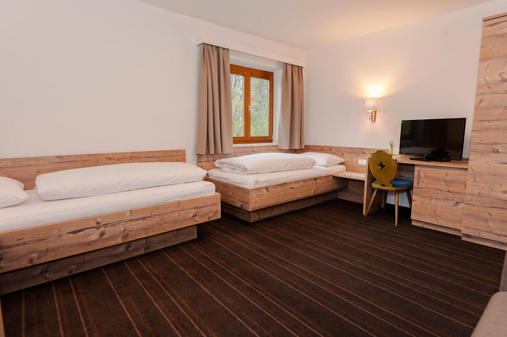 Pension Leuprecht Reutte Exteriör bild