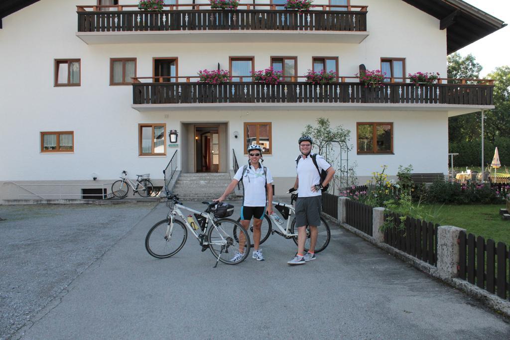Pension Leuprecht Reutte Exteriör bild