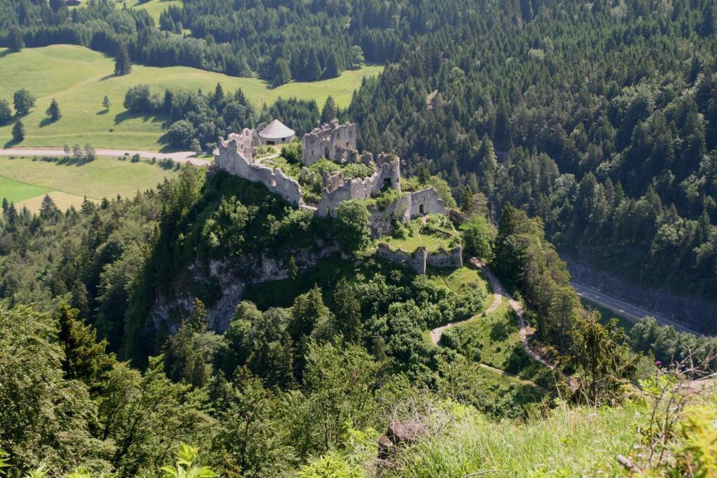 Pension Leuprecht Reutte Exteriör bild