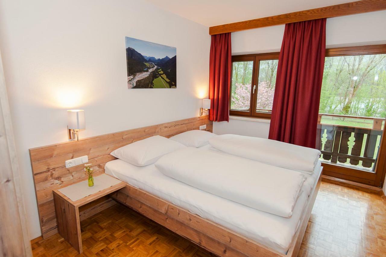 Pension Leuprecht Reutte Exteriör bild