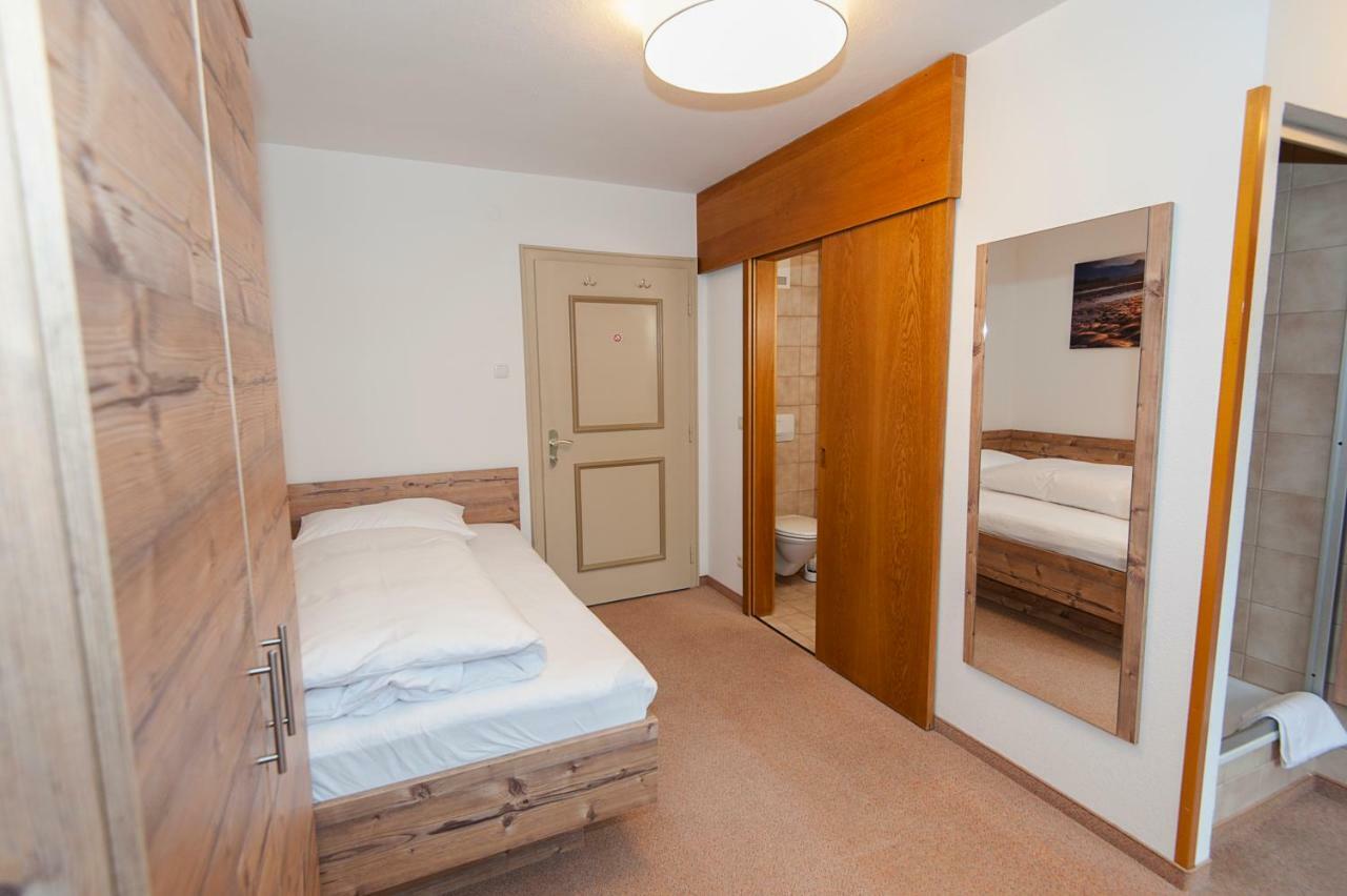 Pension Leuprecht Reutte Exteriör bild